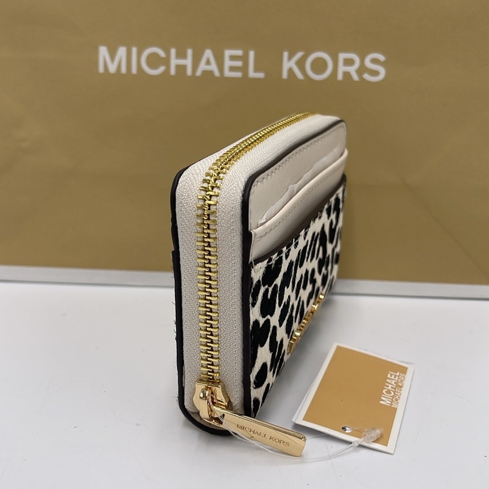 Michael Kors Jet Set Travel MD Zip Around Card Case Wallet (Light Cream Multi) - Picture 9 of 16